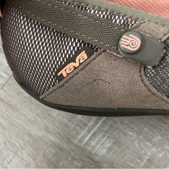 Teva Niyama Brown Peach Flats/MaryJane Shoe Size 7.5 - Picture 10 of 13